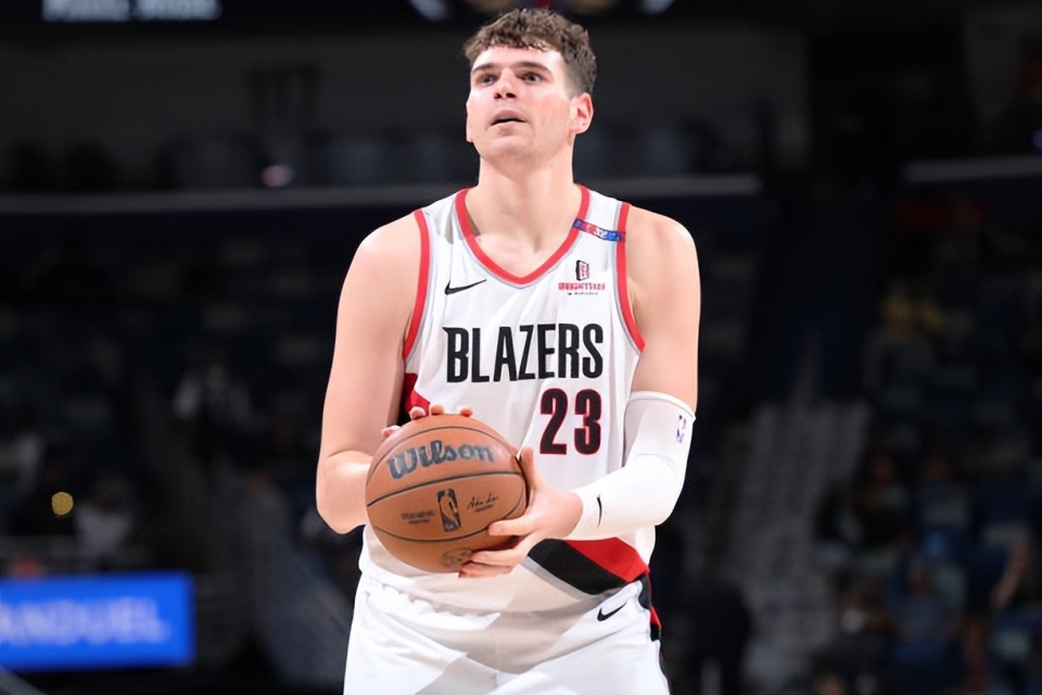 并且能够在, 赛季的表现, DeAnd 并且能够在, 赛季的表现, DeAnd